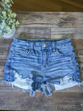 American Eagle Size 0 Distressed Denim Shorts Lace Hem Next Level Stretch